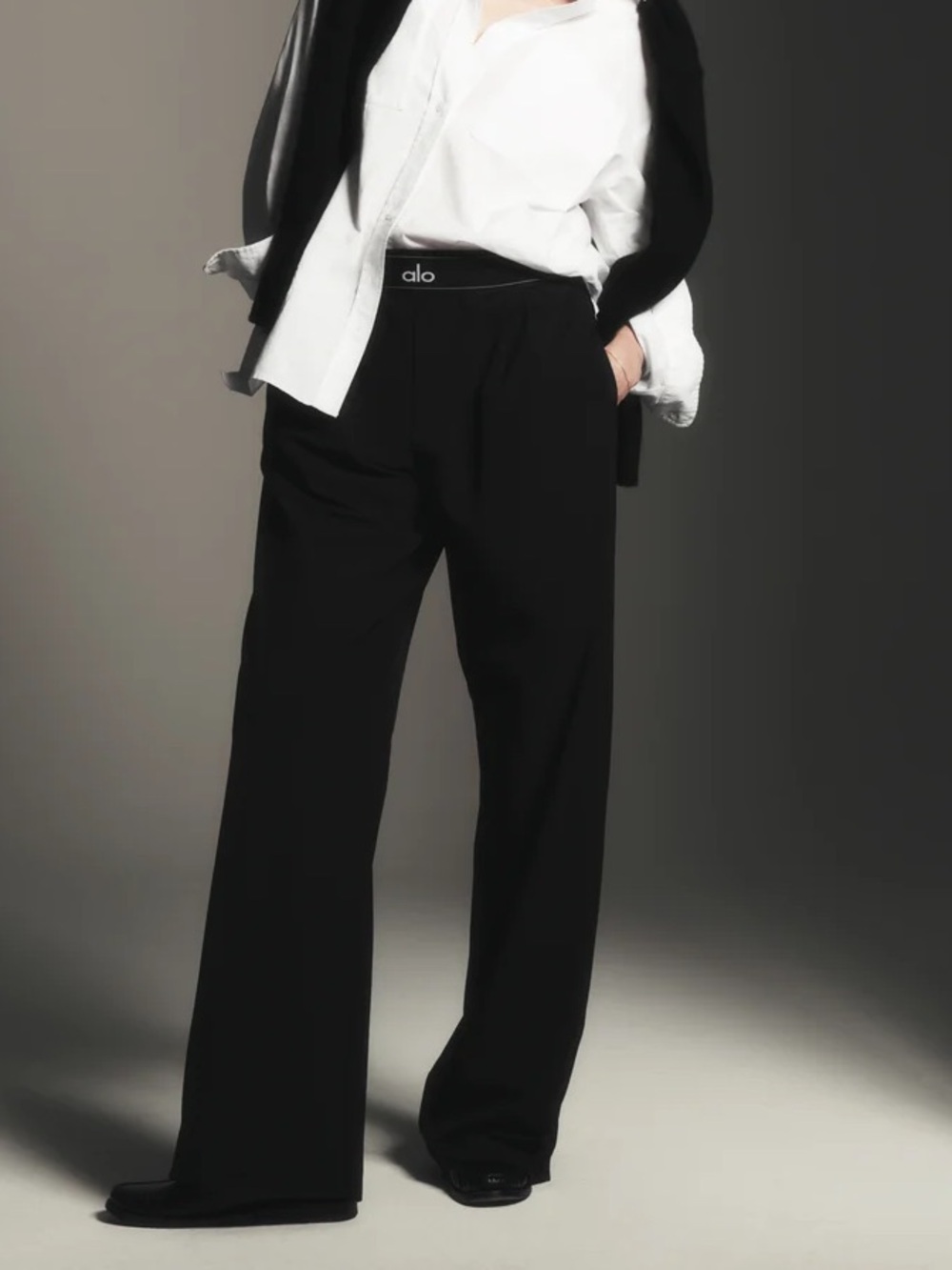 Alo Yoga Suit Up Trousers
